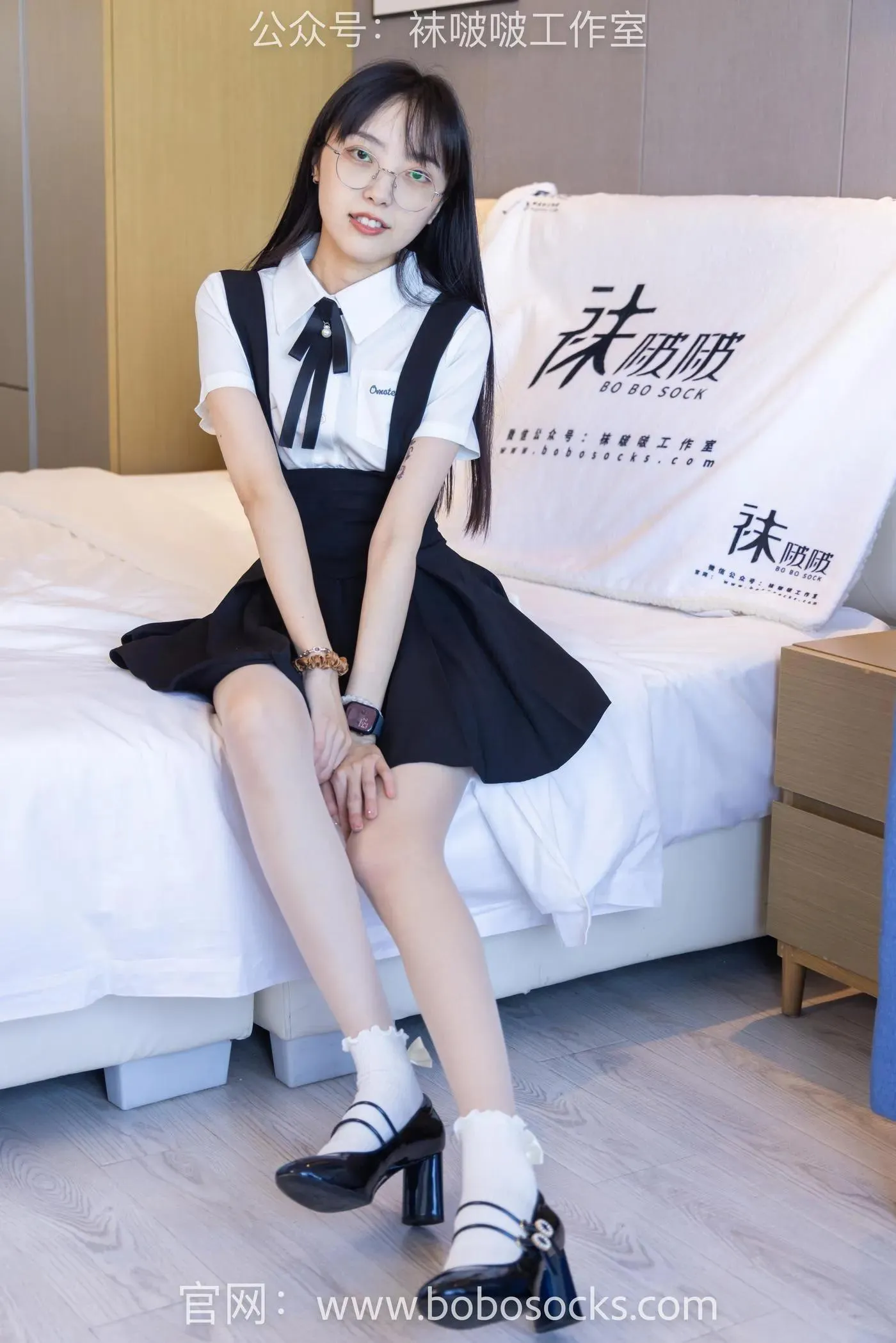 [BoBoSocks袜啵啵]NO.121 稚予-高跟鞋、白棉袜、肉丝 [138P]插图7